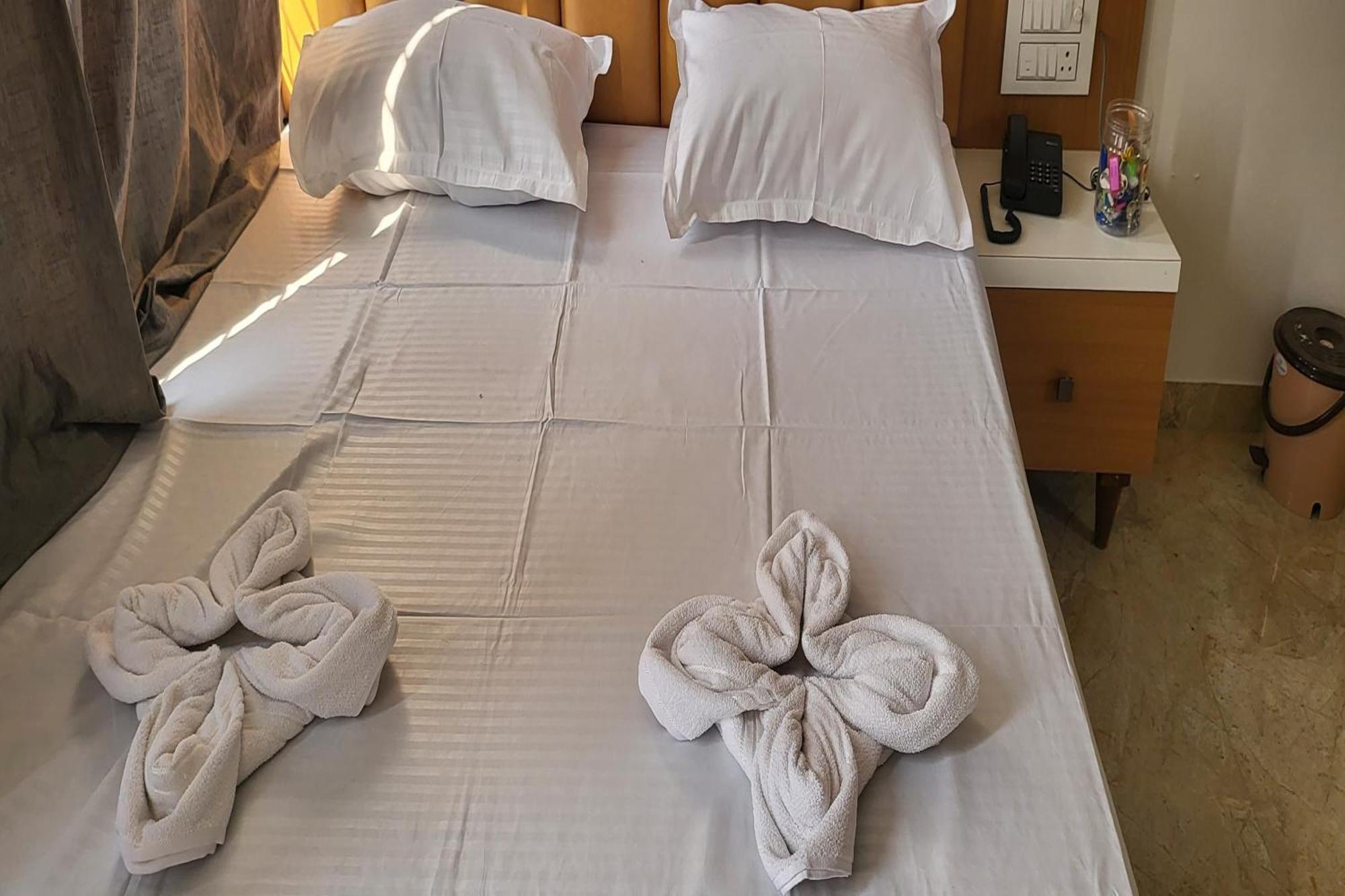 Hotel Ruchi Executive Satara Exteriér fotografie