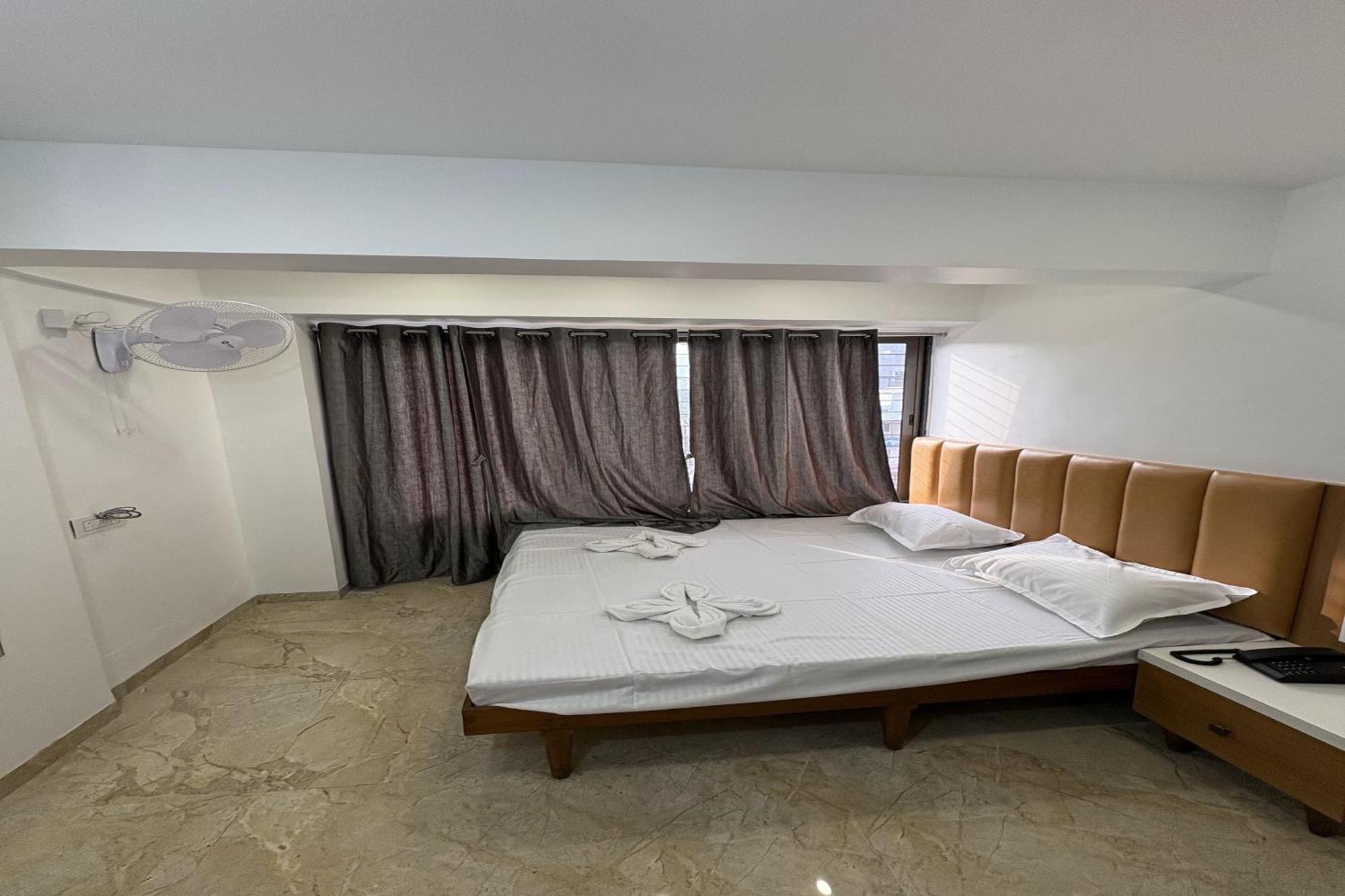 Hotel Ruchi Executive Satara Exteriér fotografie